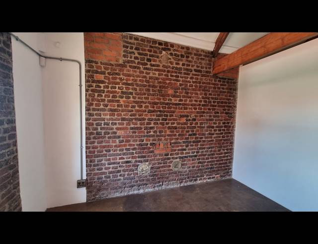 303M² OFFICE FOR SALE IN WOODSTOCK
